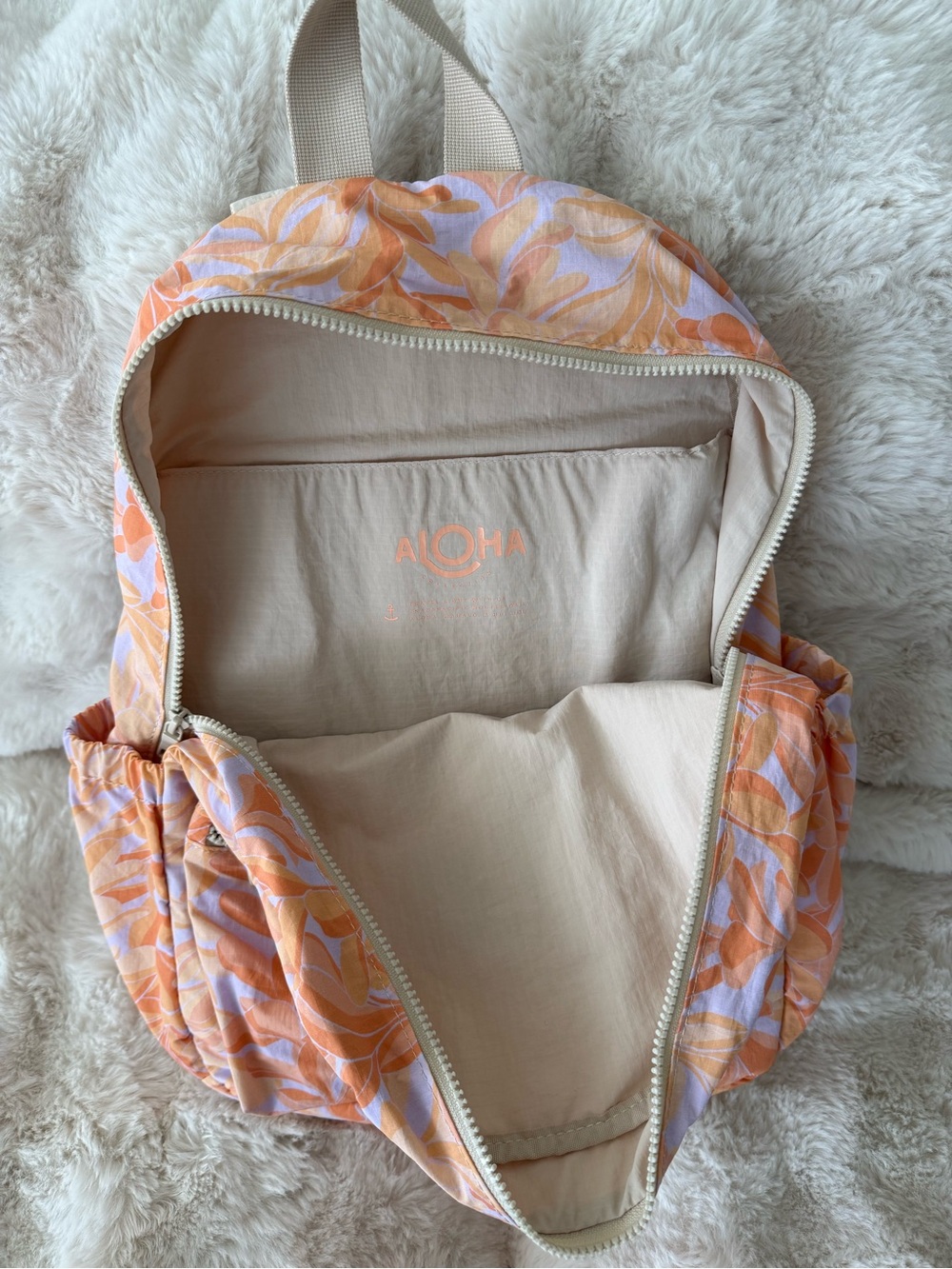 Aloha Collection Keep It Light Backpack - Picture 2 of 3